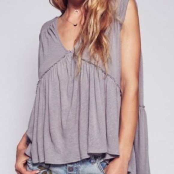 Free People grey tiered short sleeve - Picture 1 of 1